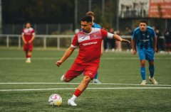 NHL冰球常规赛加拿大队对美国队冰上争锋